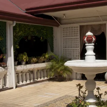 Cordillera Inn