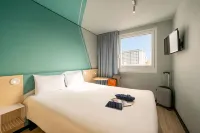 Ibis Budget Berlin Kurfuerstendamm - ที่มีที่จอดรถ