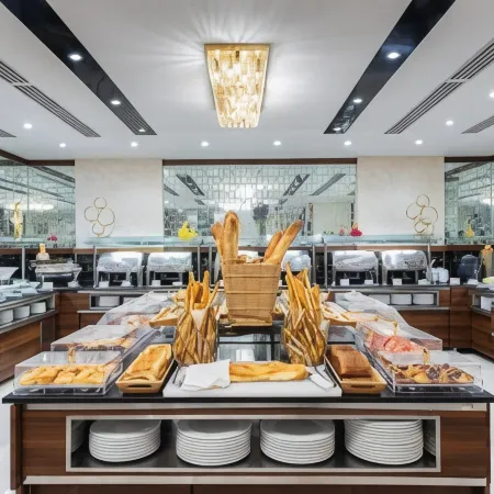 Golden Tulip Al-Zahabi