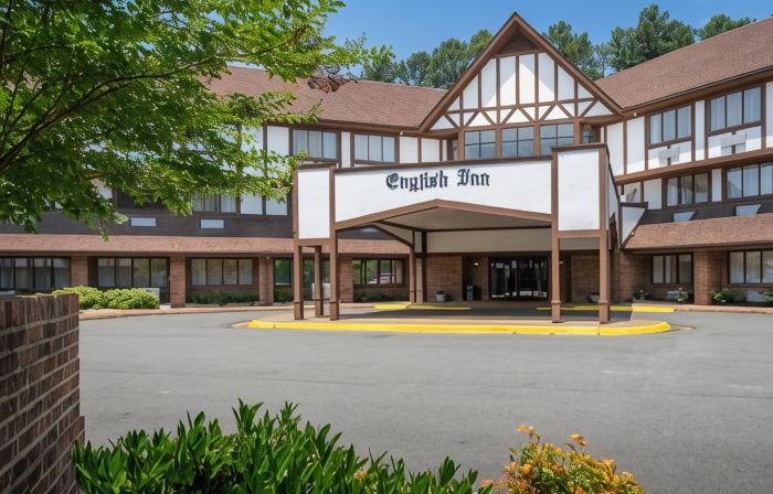 The English Inn of Charlottesville