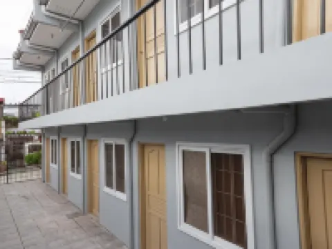 Hive Manila Guesthouse -Netflix,400Mbps WI-FI Hotels near Heavenly Peace Memorial Garden Inc.