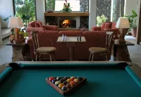 Poas Volcano Lodge Hotels in Алахуэла