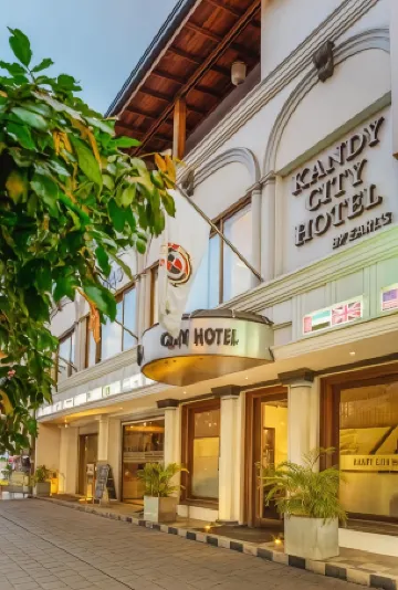 Kandy City Hotel by Earl's