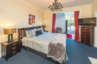 Anndion Lodge Motel & Conference Centre - parking