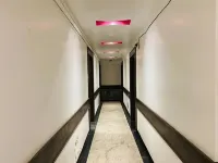 Qotel Express Sandberry Prashant Vihar Hotels near DTU