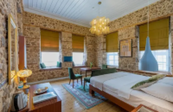 Delight Deluxe Hotel