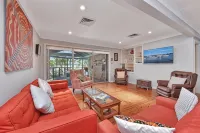 Wangi Dreaming Hotel di Marks Point