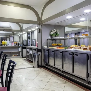 Hotel Nacional Inn Belo Horizonte Отели рядом с достопримечательностью «Арена «Питанги»»