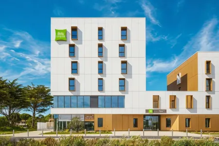 Ibis Styles Montpellier Aeroport Parc des Expos Отели в г. Могио