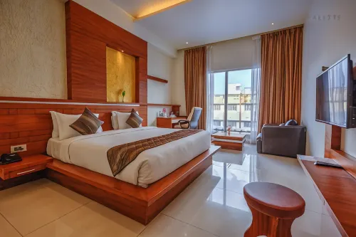 Hotel Pioneer Grand Palace Hotels in Nagercoil