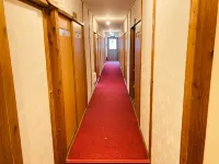 Guesthouse Kazurabashi - parking
