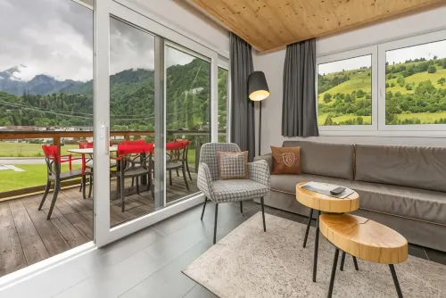 Avenida Panorama Suites - 4-Star