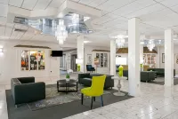 Eisenhower Hotel and Conference Center