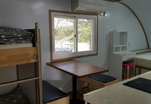 바람흔적 글램핑 카라반