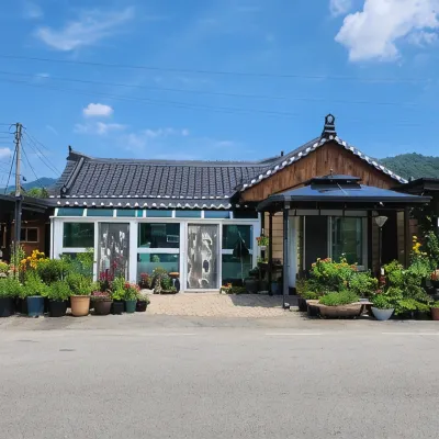 Pyeongchang Odaesan Bogung Pension Hotels near Woljeongsa Temple & Fir Tree Forest