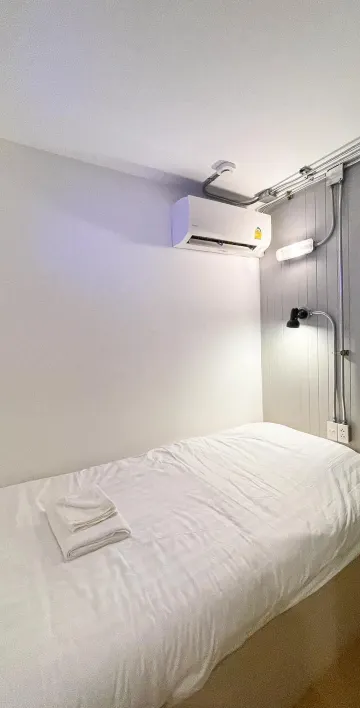 แคปซูลพร้อมห้องน้ำรวม