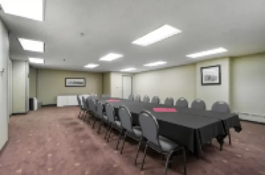 Quality Inn & Suites Yellowknife