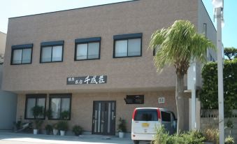 Ibusuki Minshuku Sennarisou