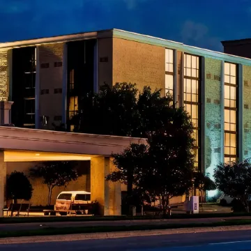 Radisson Hotel Fort Worth North-Fossil Creek Отели рядом с достопримечательностью «Fort Worth Herd Longhorn Cattle Drive»