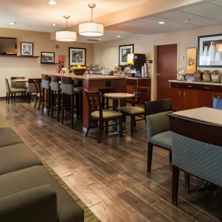 Hampton Inn Boise-Airport