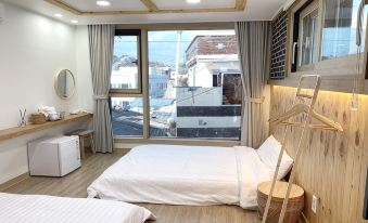 38th Street Guesthouse