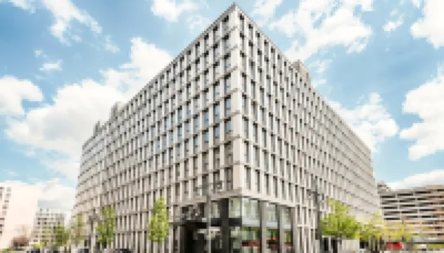 프리미어 인 베를린 알렉산더플라츠