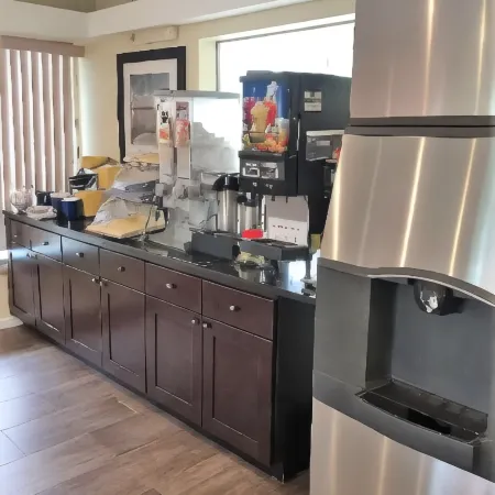Americas Best Value Inn Central Valley