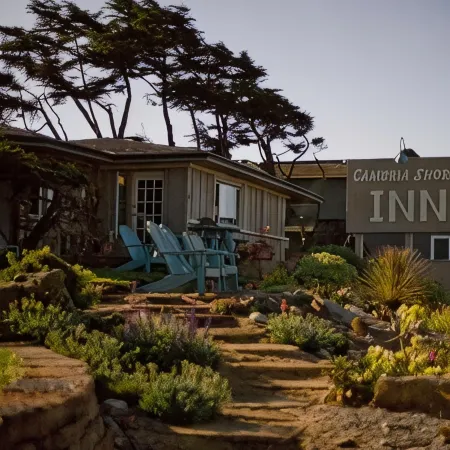 Cambria Shores Inn