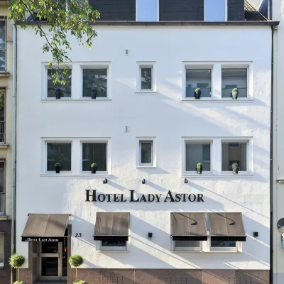 Boutique Hotel Sir & Lady Astor - the Charming City Hotels Отели рядом с достопримечательностью «Обербилк»