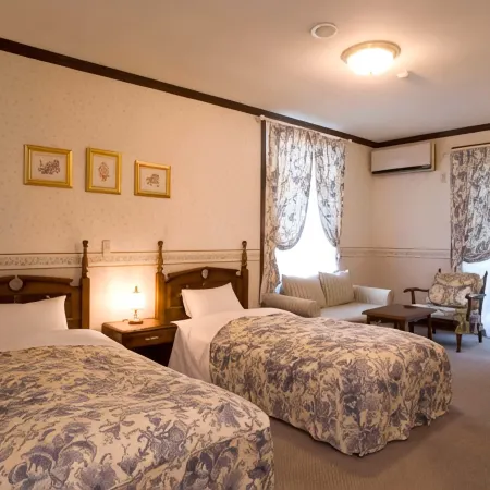 British Forest Hotel Queen's Manor