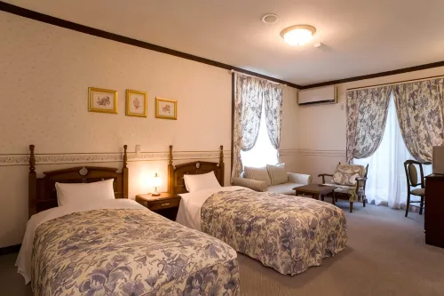 British Forest Hotel Queen's Manor