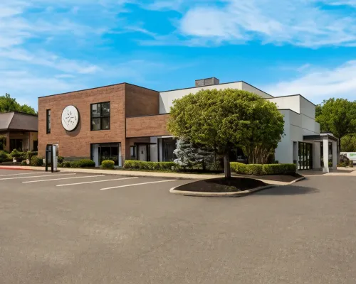 The Hub Middletown Red Bank, BW Signature Collection Hotels in Monmouth County