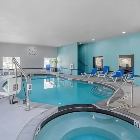 Clarion Inn & Suites DFW North