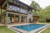 Wild Grass Nature Resort - บังกะโล