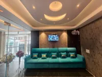 PP Palace Hotels in 