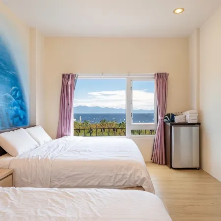 Sea travel hotel