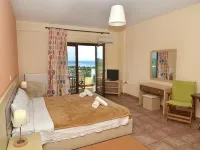 Moonbeam Hotel Hotels near Pefkari Beach