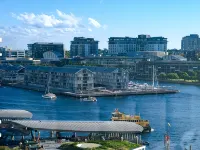 Spacious 3BR in Barangaroo | Free Parking | CBD Hotels in Barangaroo