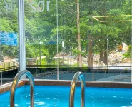 Brousseau Glamping N Caravan - Pools