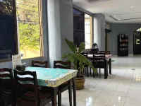 Collection O Southern Star Resort Pattaya Hotel dekat Pantai Hat Naklua