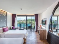 The Beach Heights Resort Отели рядом с достопримечательностью «Большой Будда»