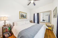 1800s Farmhouse—King Bed~Big Kitchen~Games & DVDs
