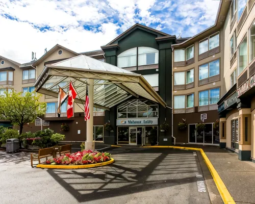 Sandman Hotel Victoria Hotels near Summit Park