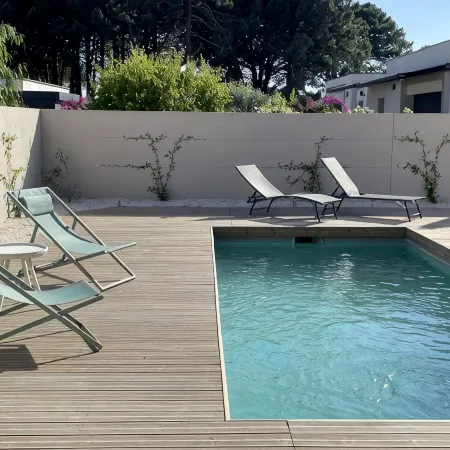 Villa with private pool, lentre_terre_et_mer