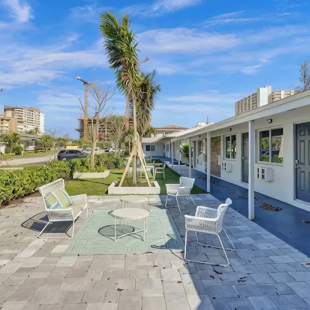 Pelican by Stay Hospitality