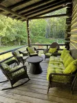 Peaceful 5-Bedroom Lodge in the Adirondack Mountains