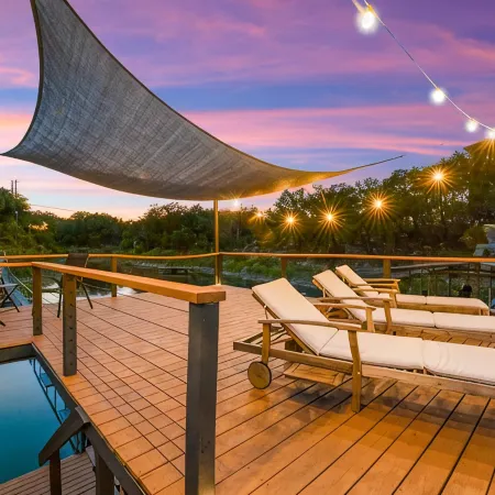 Hill Country Glamping Dome w/Hot Tub, Gym, Sauna & Cold Plunge