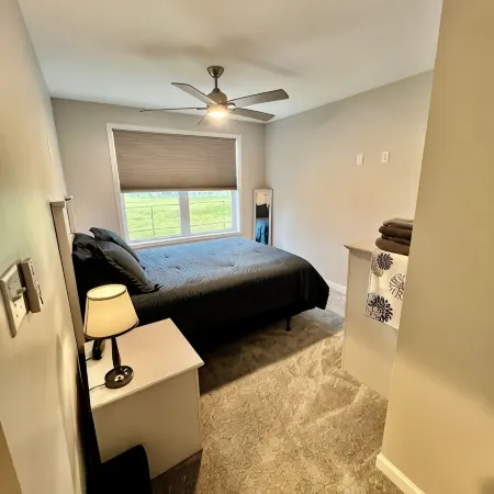Sunsets at Angola on the Lake Charming 3-bedroom townhome