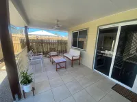 Brand New 2BR Coastal Home w/ Outdoor Entertaining – 350m to Beach, Pier & cafes - Wifi
