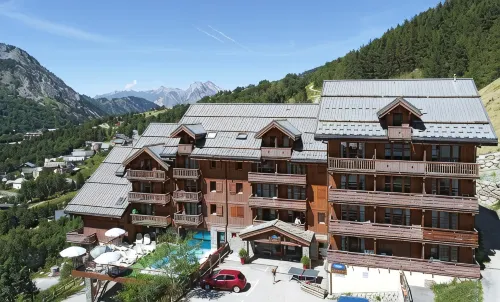Odalys Le Hameau Residence and the Chalets de la Vallée d'Or